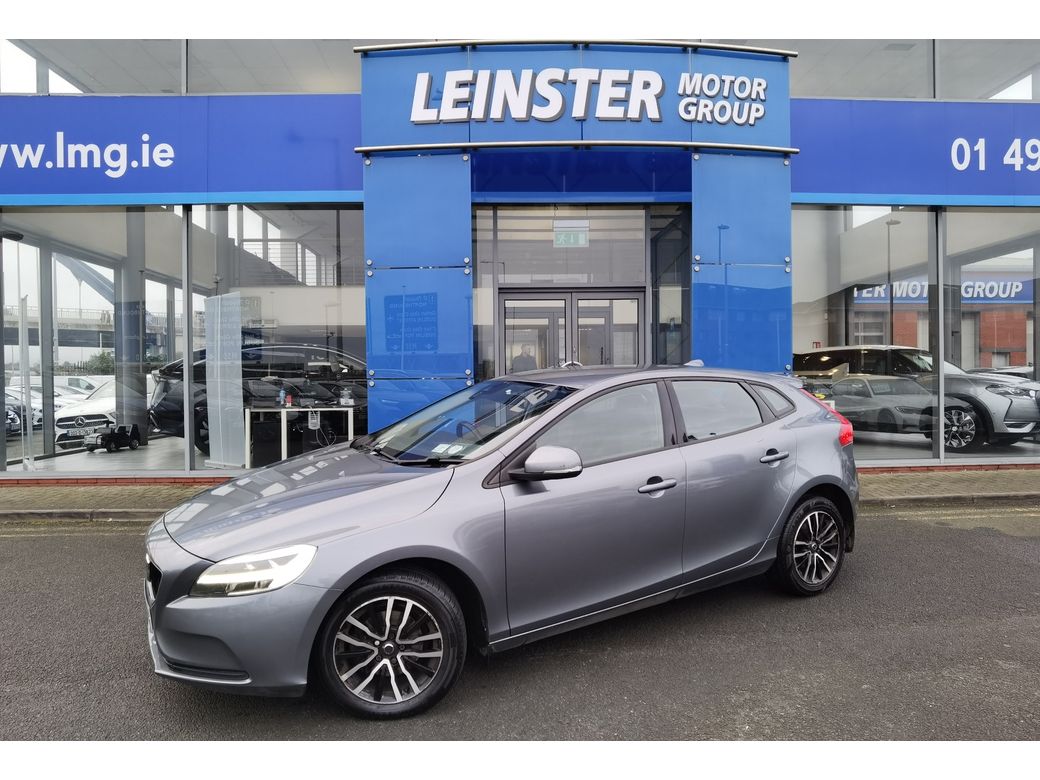 Image for 2016 Volvo V40 2.0 D2 MOMENTUM 120BHP - FINANCE AVAILABLE - CALL US TODAY ON 01 492 6566 OR 087-092 5525