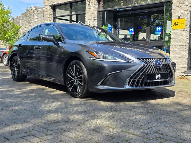 Image for 2022 Lexus ES 300h 300H DYNAMIC HYBRID. LOW MILEAGE. HUGE SPEC. FINANCE ARRANGED. SIMI. AA APPROVED