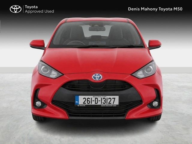 Image for 2026 Toyota Yaris Luna Hybrid