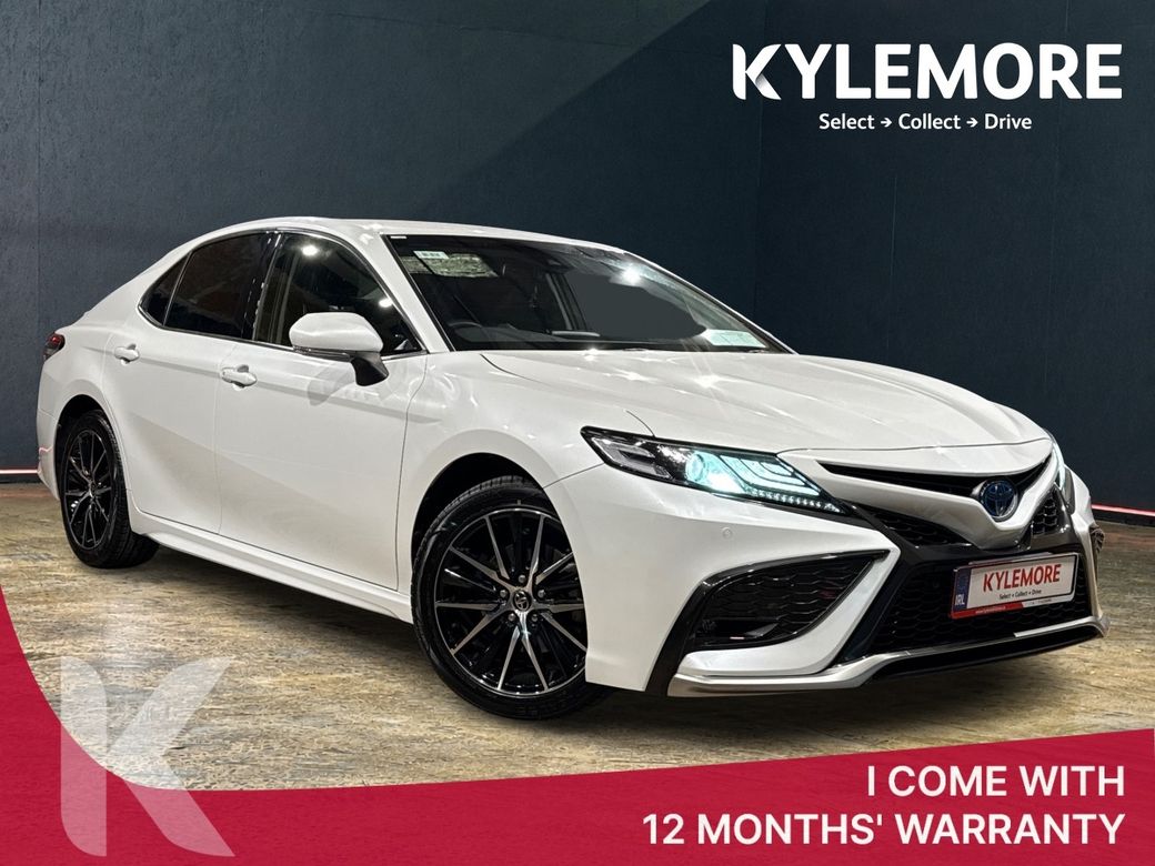 Image for 2023 Toyota Camry 2.5 HYBRID AUTOMATIC - BLACK HALF LEATHER - 18'' FACTORY ALLOYS - TOYOTA SAFETY SENSE - REAR CAMERA