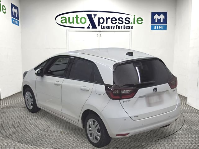 Image for 2020 Honda Fit 1.5 E:HEV HOME Automatic, Reversing camera
