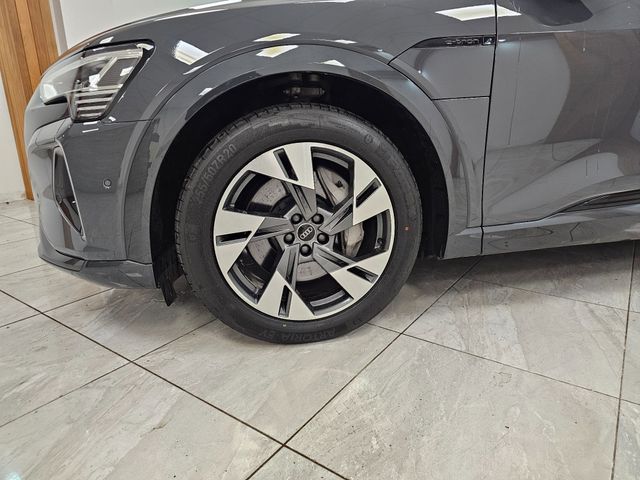 Image for 2024 Audi Q8 SB 55etron Quattro