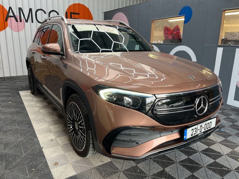 Image for 2023 Mercedes-Benz EQB 2023 MERCEDES-BENZ EQB AUTOMATIC / CRUISE CONTROL / PARKING CAMERA / ELECTRIC MEMORY & HEATED SEATS / PADDLE SHIFTERS / AMBIENT LIGHTS / HEATED STEERING WHEEL / APPLE CARPLAY AND MORE