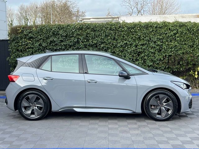 Image for 2024 Cupra Born ** VERY LOW MILEAGE ** // HEATED MULTIFUNCTIONAL STEERING WHEEL // REVERSE CAMERA // 18" ALLOYS