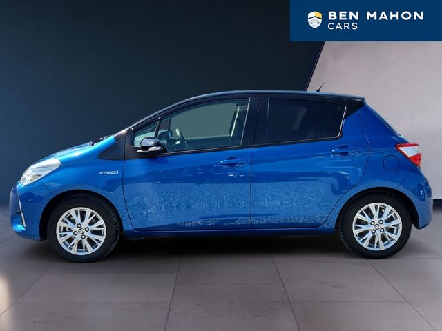 Image for 2017 Toyota Yaris Hybrid Luxury