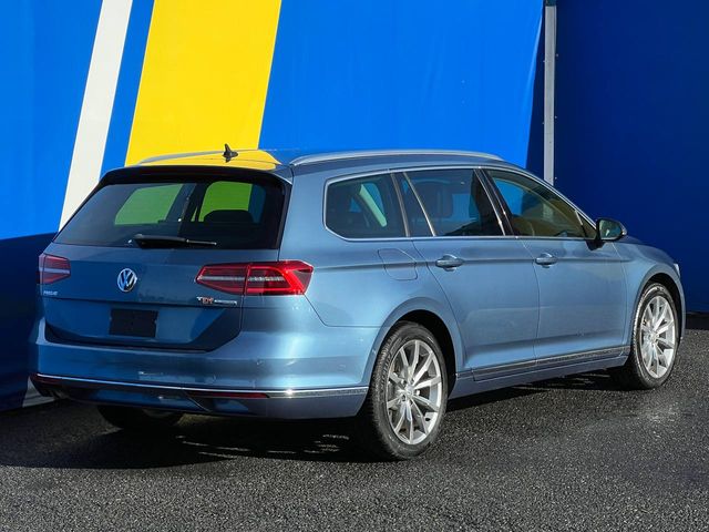 Image for 2018 Volkswagen Passat VARIANT HIGHLINE 2.0 TDI AUTO // LEATHER HEATED COOLED SEATS // DRIVER MASSAGE SEATS // APPLE CARPLAY/ANDROID AUTO