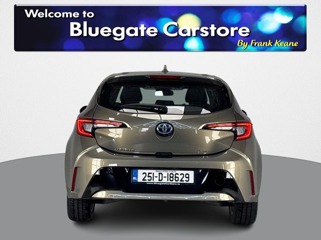 Image for 2025 Toyota Corolla HB LUNA**MULTIFUNCTIONAL STEERING WHEEL**DIGITAL DASH**DUAL CLIMATE CONTROL**BLACK CLOTH INTERIOR**REVERSE CAMERA**TOUCH SCREEN MEDIA DISPLAY**KEYLESS START**DRIVE MODES**ELECTRIC HANDBRAKE**