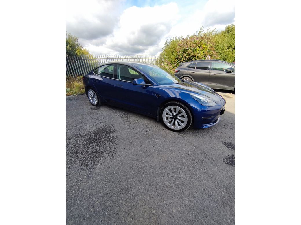 Image for 2021 Tesla Model 3 Long Range (AWD)