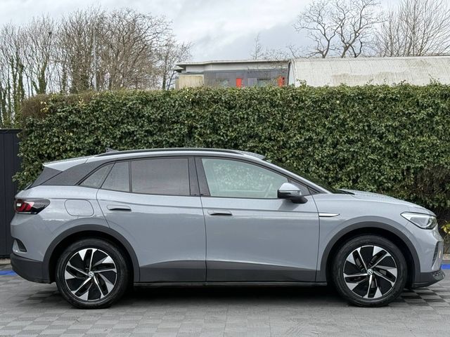 Image for 2023 Volkswagen ID.4 ID.4 PURE LIFE 52KWH // APPLE CARPLAY/ANDROID AUTO // DIAMOND CUT ALLOYS // HEATED SEATS