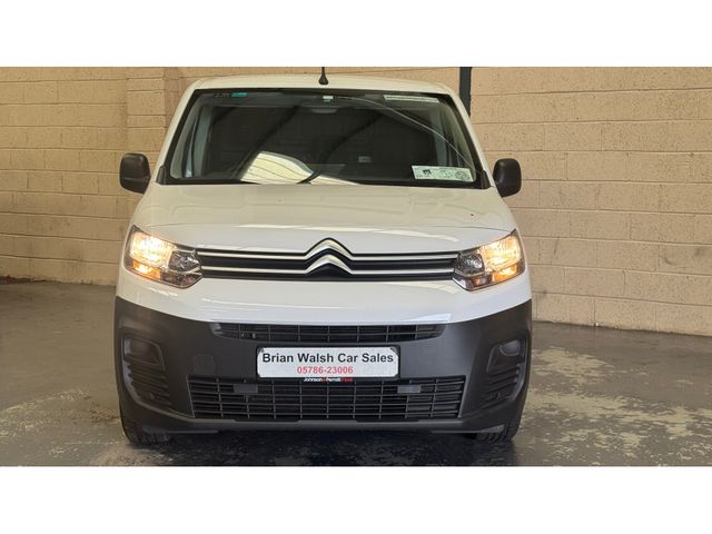 Image for 2023 Citroen Berlingo LX BLUEHDI 100 MWB 65 650KG €18500 INC VAT
