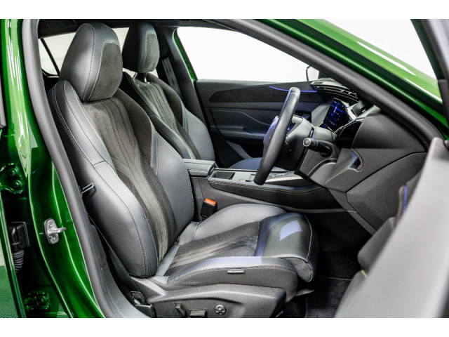 Image for 2024 Peugeot 308 E-GT 54kWh Auto 156HP