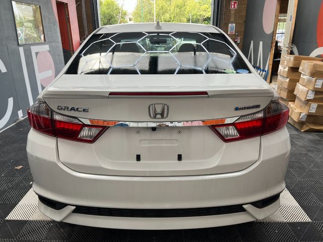 Image for 2019 Honda Grace 2019 HONDA GRACE HYBRID DX AUTOMATIC / 53 KMs / PARKING CAMERA / ADAPTIVE CRUISE