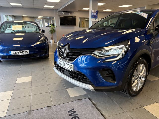 Image for 2022 Renault Captur Iconic Edition Naeb TCE 90 MAN