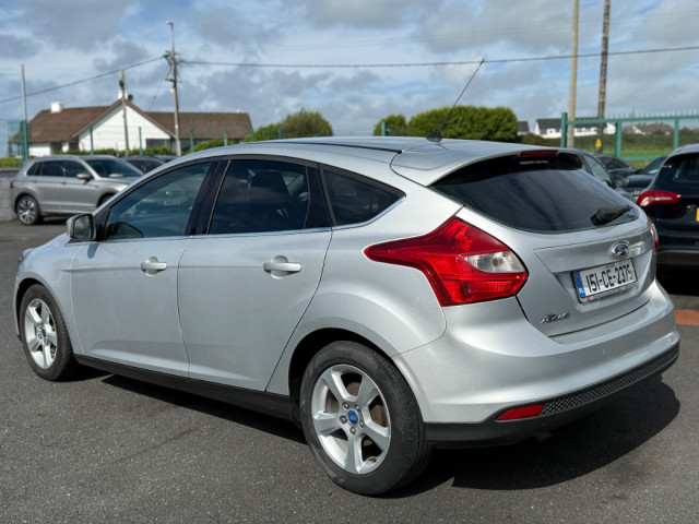 Image for 2015 Ford Focus 1.6 TDCI Zetec Navigator 115PS 5DR