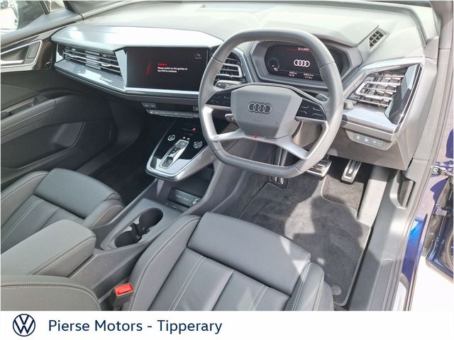 Image for 2025 Audi Q4 e-tron Q4 SPORTBACK Black Edition 45 286 82kWh Auto