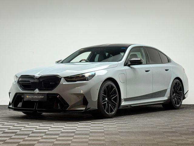 Image for 2026 BMW M5 M5 4.4 PHEV 727HP