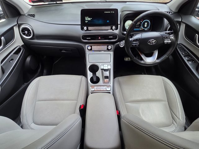 Image for 2022 Hyundai Kona Kauai Premium automatic // battery health 90.7%