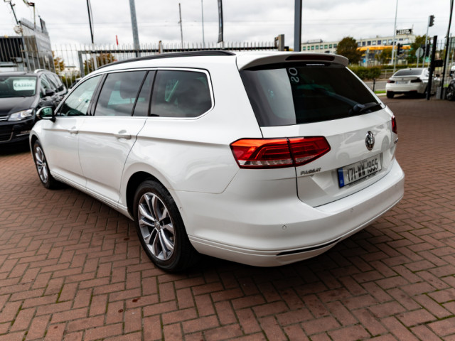 Image for 2017 Volkswagen Passat CL 1.6tdi M6F 120HP 5DR