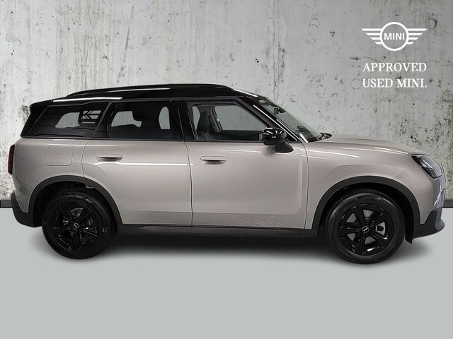Image for 2024 Mini Countryman C Classic