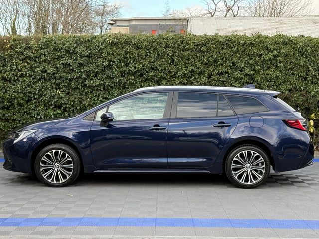 Image for 2022 Toyota Corolla SOL TOURING 1.8 HYBRID // FULL SERVICE HISTORY // ADAPTIVE CRUISE CONTROL // DIGITAL CLUSTER