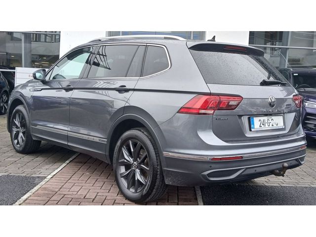 Image for 2024 Volkswagen Tiguan Allspace Life 2.0 TDI 150 HP **REAR VIEW CAMERA, APP CONNECT, 