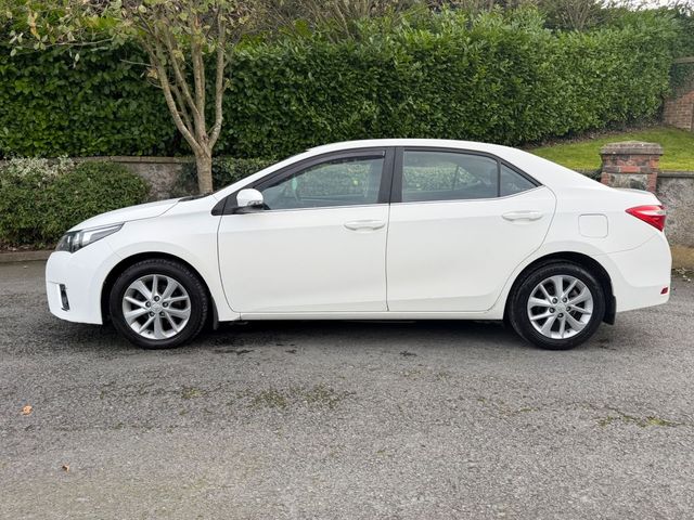 Image for 2015 Toyota Corolla 1.4 D4D Luna 4DR