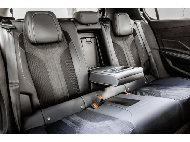 Image for 2024 Peugeot 308 E-GT 54kWh 155HP