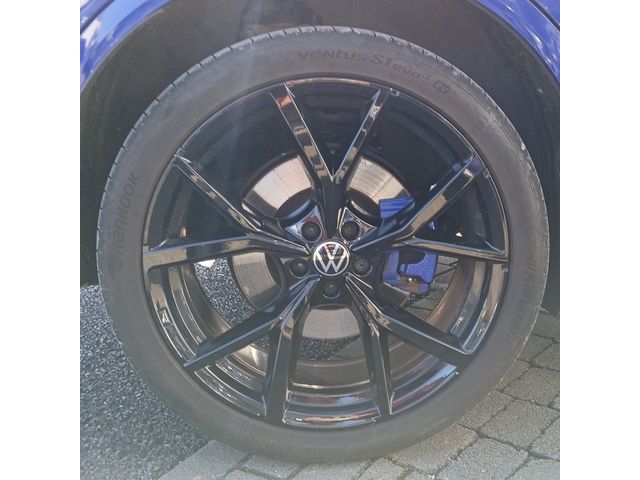 Image for 2024 Volkswagen Touareg R 3.0 TSI PHEV 462HP **REAR VIEW CAMERA, MASSAGE SEATS, APP CONNECT**