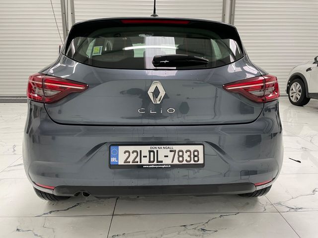 Image for 2022 Renault Clio Dynamique TCe 90
