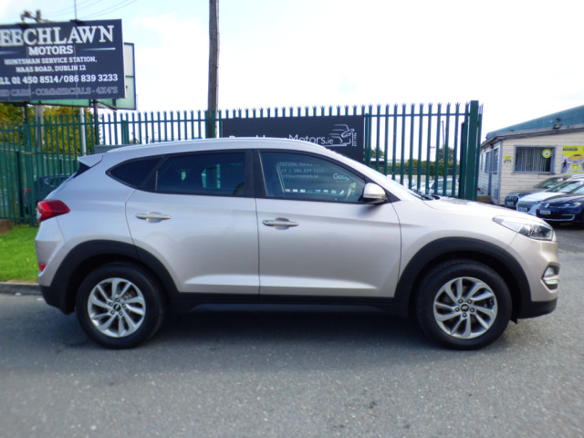 Image for 2017 Hyundai Tucson 1.7 CRDI COMFORT PLUS // GREAT SPECIFICATION // LOW MILEAGE // PARK ASSIST, BLUETOOTH AND AIR CON // GREAT CONDITION // DOCUMENTED SERVICE HISTORY // 