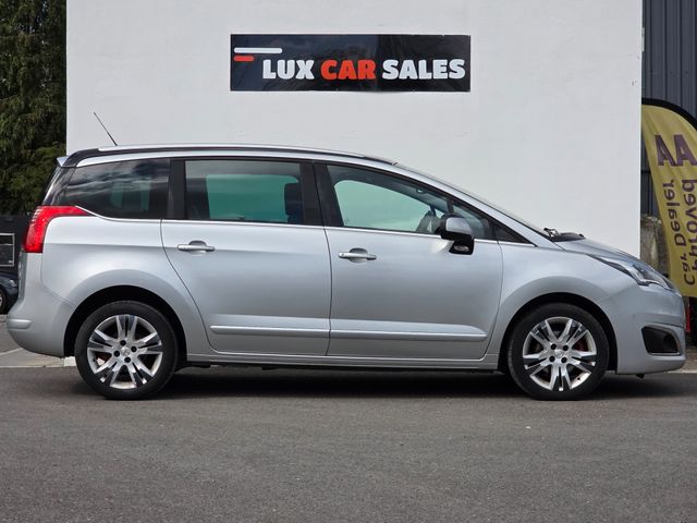 Image for 2016 Peugeot 5008 1.6 HDI AUTOMATIC ACTIVE FAMILY // FULL LEATHER INTERIOR // PANORAMIC ROOF
