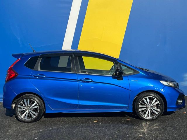 Image for 2018 Honda Fit SENSING 1.5 HYBRID // DIAMOND CUT ALLOYS // REVERSE CAMERA // ADAPTIVE CRUISE CONTROL