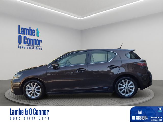 Image for 2012 Lexus CT 200h SELF CHARGING HYBRISD * EXECUTIVE SPEC * LEATHER * REVERSE CAMERA * HEATED SEATS * VERY LOW KMS * BEST AVAILABLE * 