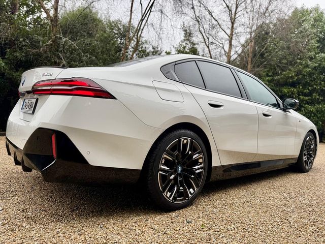 Image for 2024 BMW i5 M60 XDRIVE