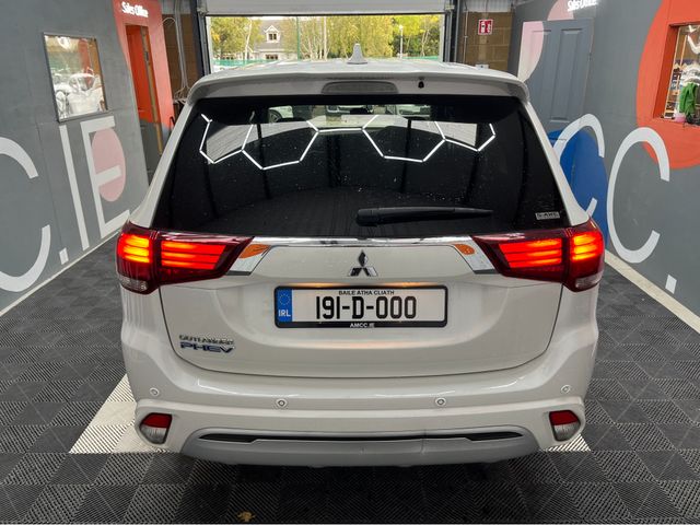 Image for 2019 Mitsubishi Outlander 2019 MITSUBISHI OUTLANDER PHEV 2.4L HYBRID / 58K KMS / ADAPTIVE CRUISE CONTROL, HEATED SEATS & MORE