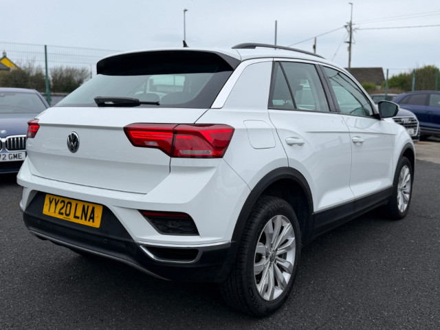 Image for 2020 Volkswagen T-Roc SE TSI