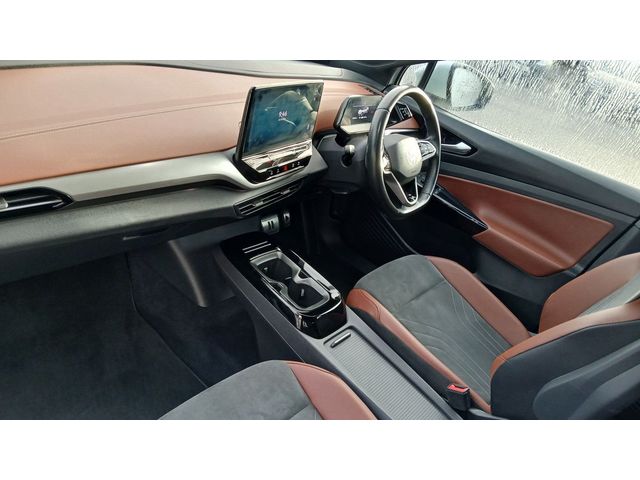 Image for 2022 Volkswagen ID.5 BUSINESS 77kWh 174HP **REAR VIEW CAMERA, HEATED FRONT SEATS, APP CONNECT**