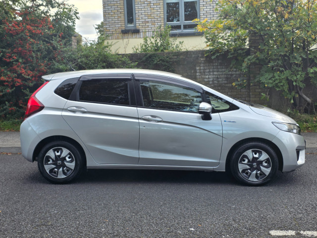Image for 2017 Honda Fit Daa-gp5 Hybrid 5DR Auto