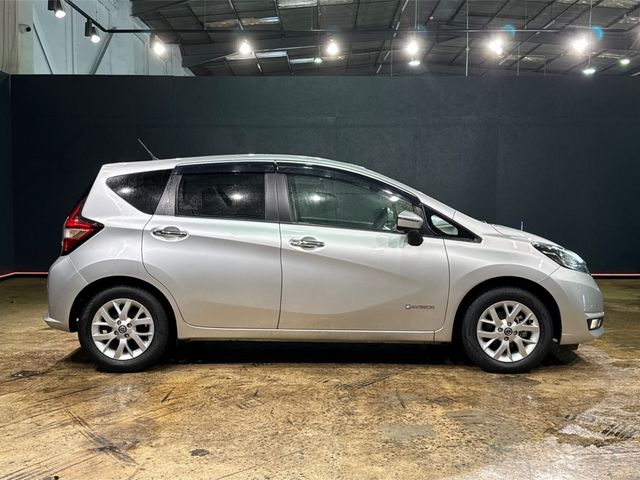 Image for 2020 Nissan Note MEDALIST EDITION - E POWER HYRBID - HALF LEATHER - FACTORY ALLOYS - 360 PARKING CAMERA