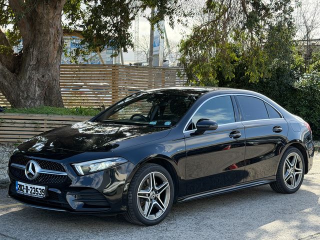 Image for 2020 Mercedes-Benz A Class A250e. AMG Line. Rear Camera.2 Keys