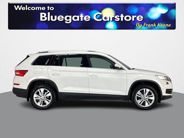 Image for 2019 Skoda Kodiaq 7SEATER AMBITION 2.0 TD 150 DSG 4X4**MULTIFUNCTIONAL STEERING WHEEL**BLACK CLOTH INTERIOR**PARKING SENSORS**ELECTRIC HANDBRAKE**TOUCH SCREEN MEDIA DISPLAY**APPLE CARPLAY**DUAL CLIMATE CONTROL**