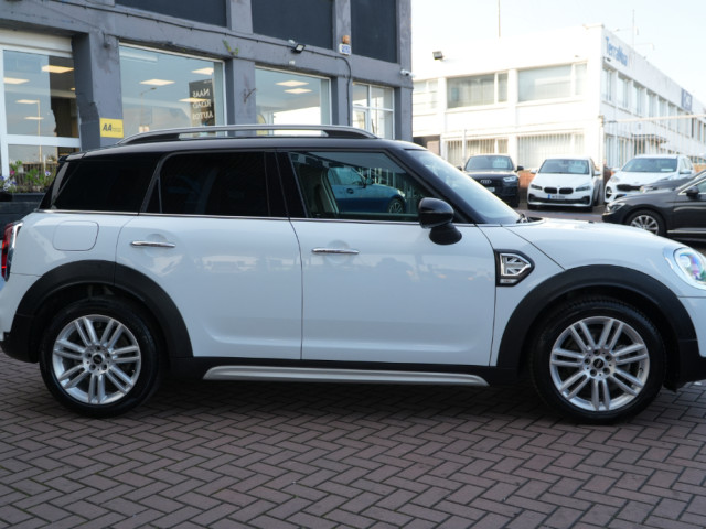 Image for 2019 Mini Cooper D 2019 MINI COOPER D TURBOCHARGED
