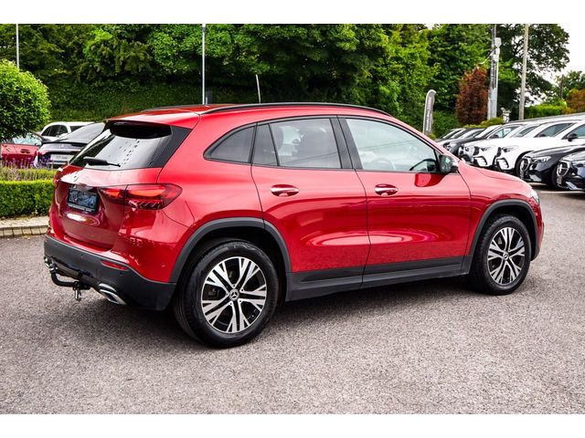 Image for 2024 Mercedes-Benz GLA Class 200d Progressive Night Pack Auto