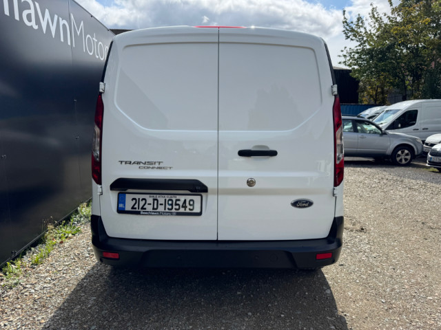 Image for 2021 Ford Transit Connect 1.5 TDCI 120PS TREND AUTO LWB // PRICE EXCL. VAT // ONE OWNER // FULL SERVICE HISTORY // 09/26 CVRT // SAT NAV, REVERSE CAMERA AND ALLOY WHEELS // 
