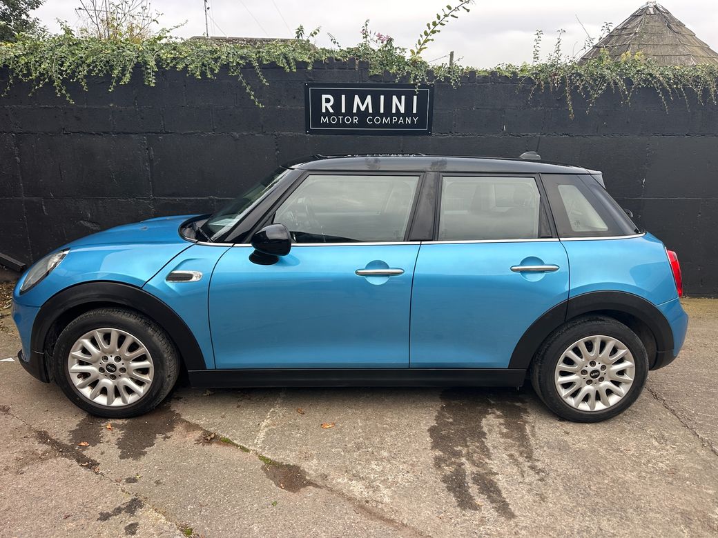 Image for 2015 Mini Cooper 1 5 5DR