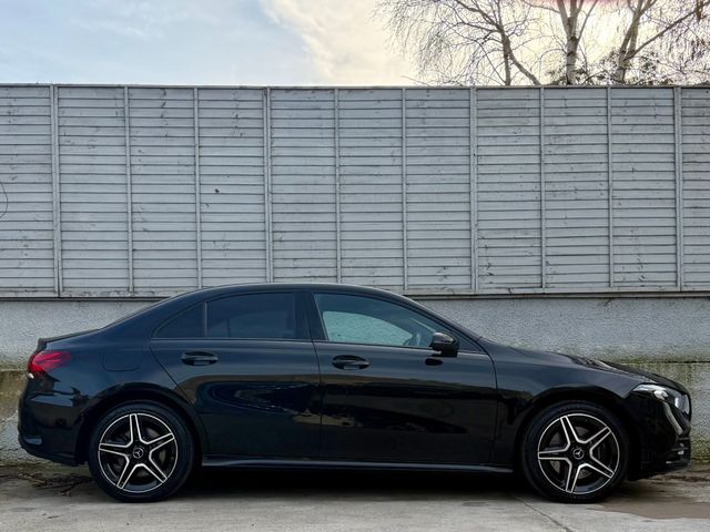 Image for 2022 Mercedes-Benz A Class 250 AMG LINE EDITION / HALF-LEATHER / NAV / PARK ASSIST / *FINANCE PACKAGES AVAILABLE*