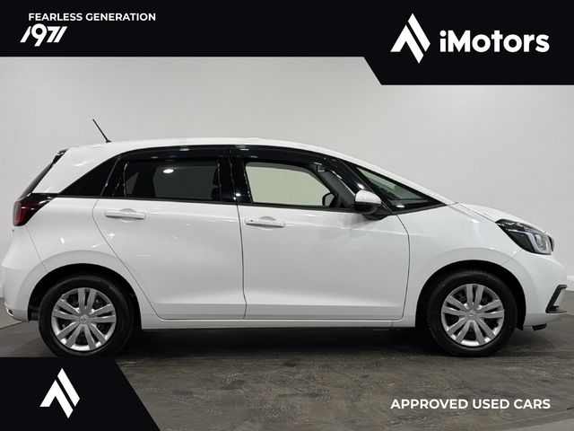 Image for 2021 Honda Fit LOW MILEAGE HYBRID AUTOMATIC