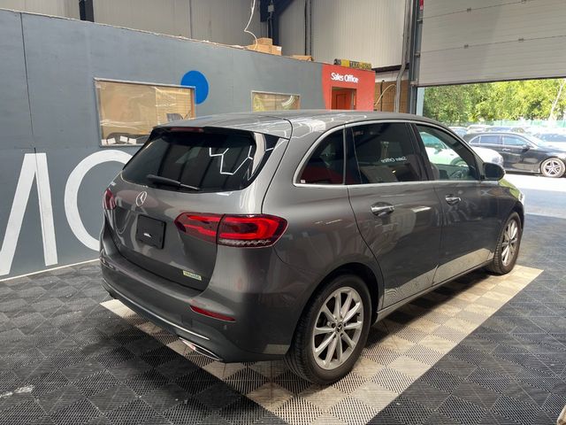 Image for 2020 Mercedes-Benz B Class 2020 MERCEDES-BENZ B180 1.4 AUTOMATIC / CRUISE CONTROL / PARKING CAMERA / ELECTRIC MEMORY & HEATED SEATS / PADDLE SHIFTERS / AMBIENT LIGHTS AND MORE