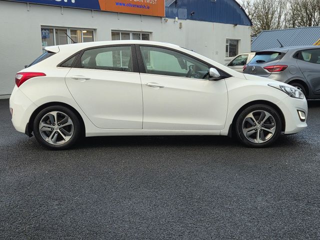 Image for 2016 Hyundai i30 Deluxe 5DR