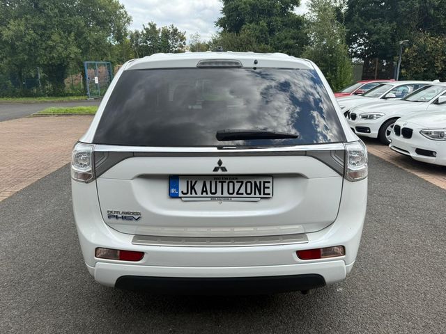 Image for 2013 Mitsubishi Outlander 2.0 PHEV G HYBRID 4WD